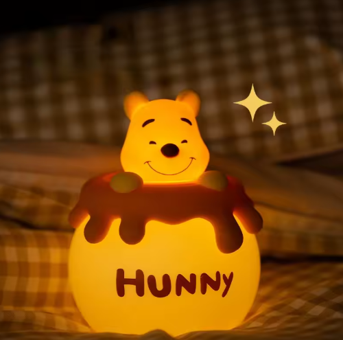 Winnie The Pooh Gece Lambam